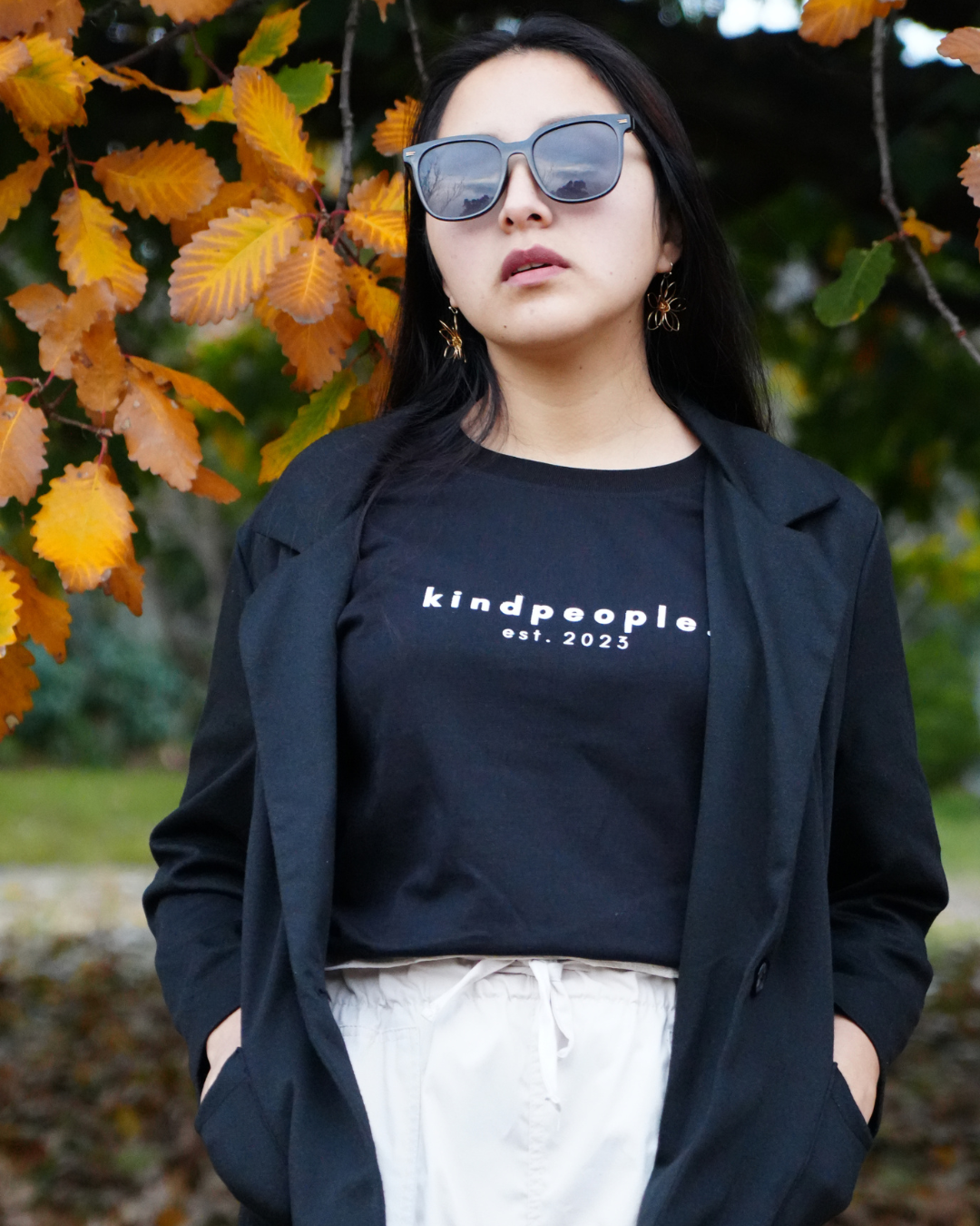 original women's regular-fit | staple tee in black