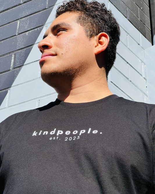 original men's regular-fit | staple tee in black