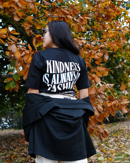 limited edition women's relaxed-fit | slogan tee in black